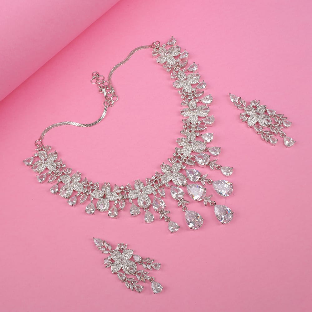 Shringarika 1 white necklace set