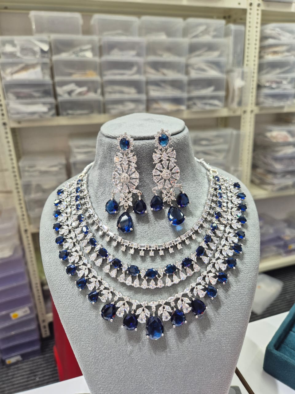 Shreya icon  3 layered blue necklace set