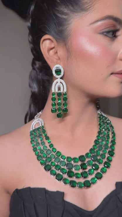 Indus signature series 4 layered green necklace set